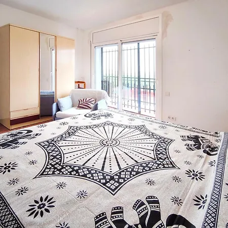 Casa Con Piscina Privada En Sant Pol De Mar